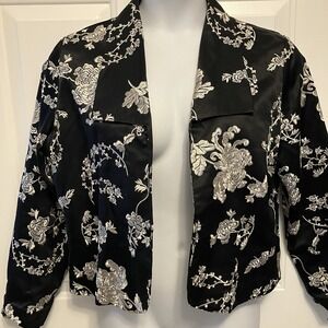 Chico's Size 2 Large Embroidered Black White Floral Silk Open Front Jacket Top‎